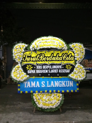 Papan Bunga Duka di Panenjoan