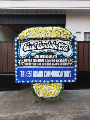 Papan Bunga Duka di Panenjoan